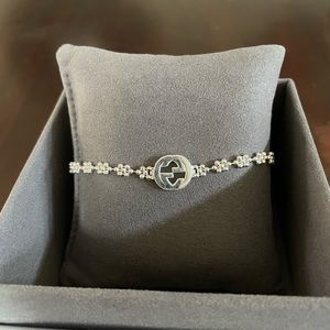 Gucci Inner Locking G Bracelet